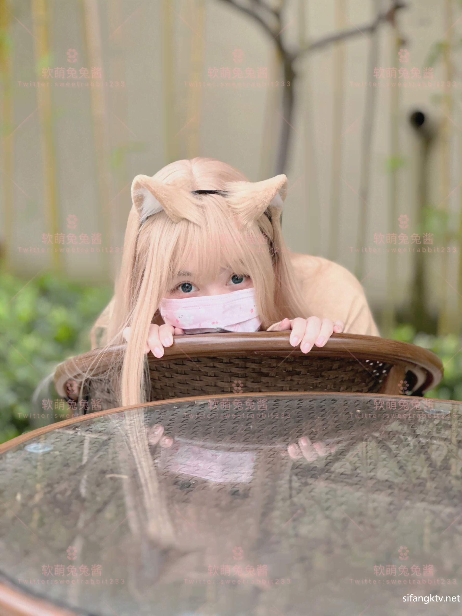 软萌兔兔酱
